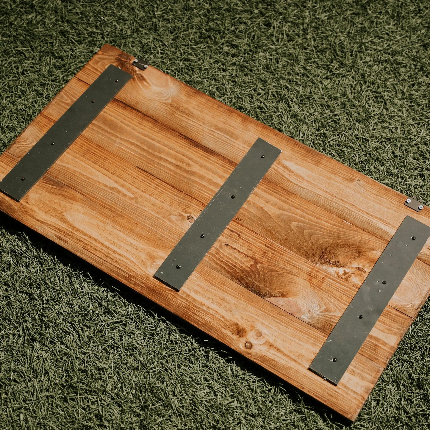 Loth | Wooden Wall Sign Mauda